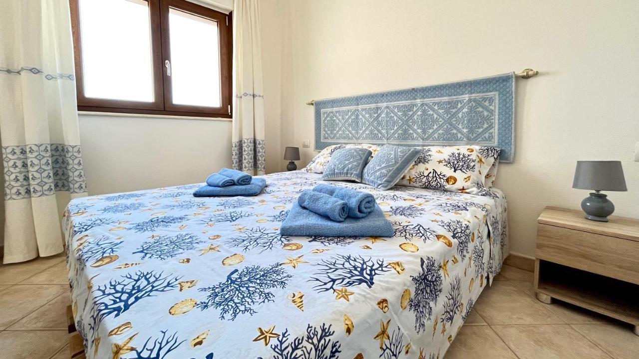 Апартаменты Attici Con Terrazzo Vista Mare Калазетта Экстерьер фото